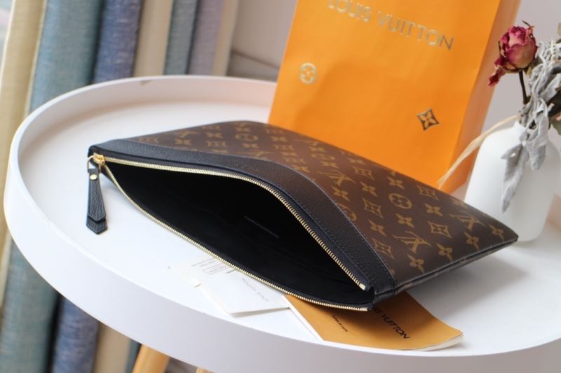 Louis Vuitton Clutch Bags